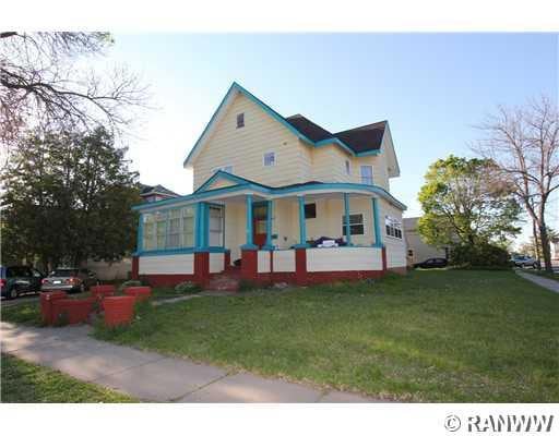 721 Wilson Ave, Menomonie, WI 54751 - photo 1