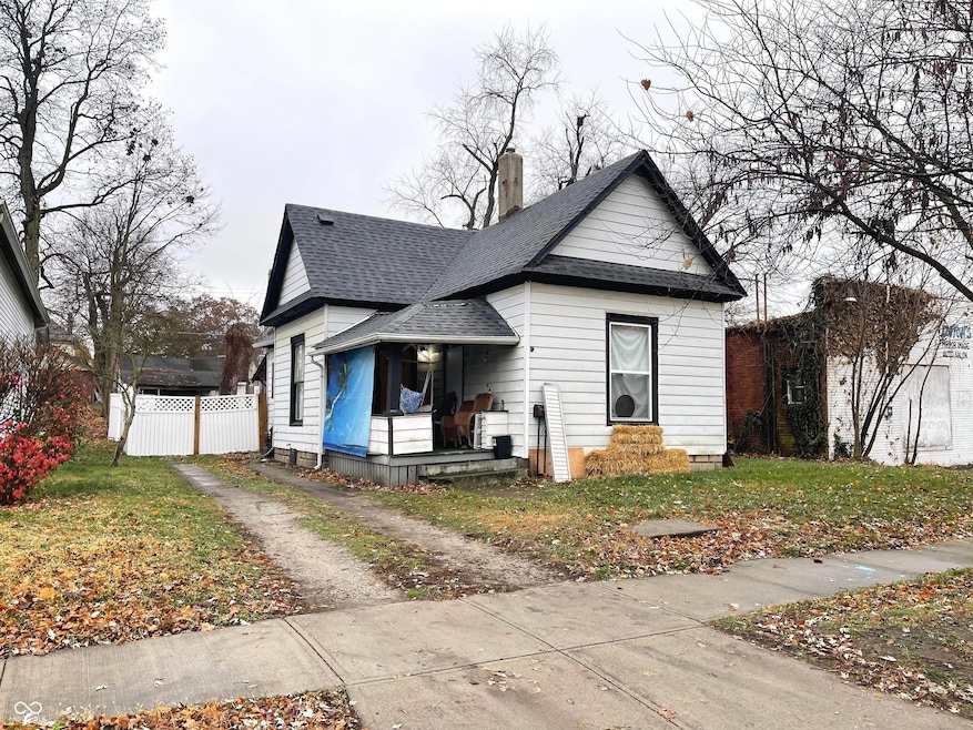 931 W 3rd St, Anderson, IN 46016 - photo 1