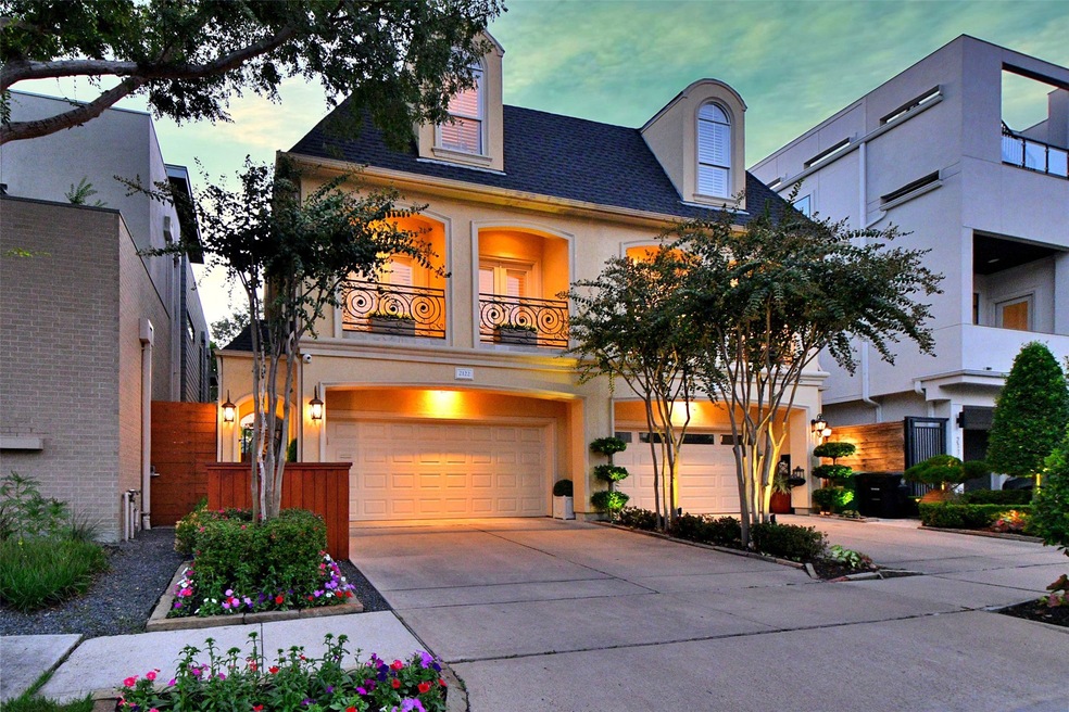 2122 Mcduffie St, Houston, TX 77019 - photo 1