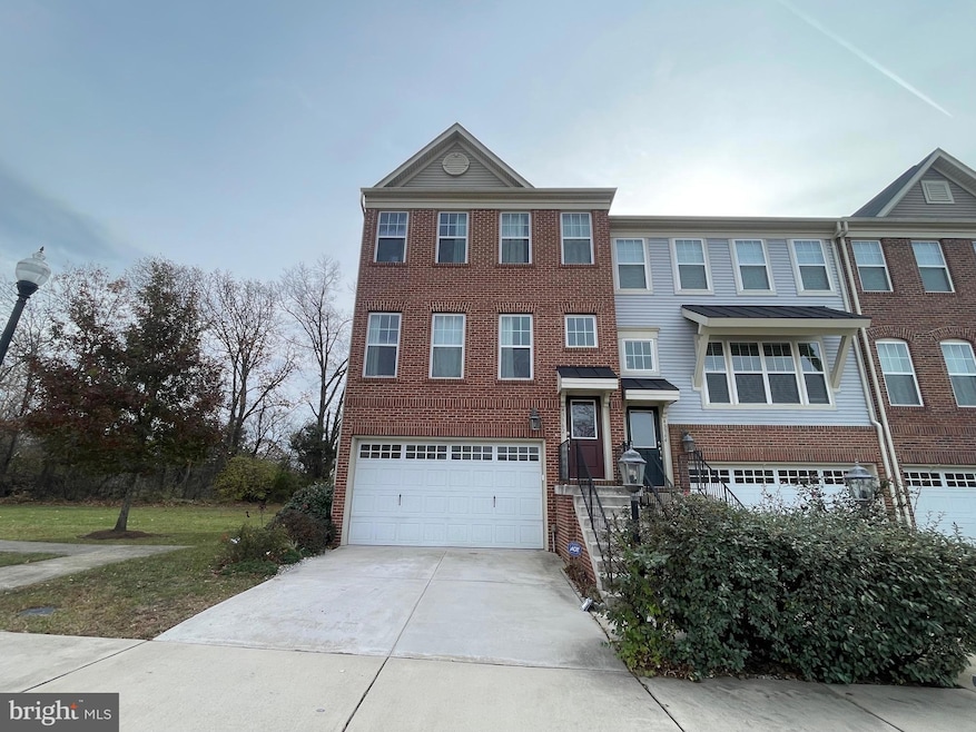 43362 Wayfarer Square, Chantilly, VA 20152 - photo 1