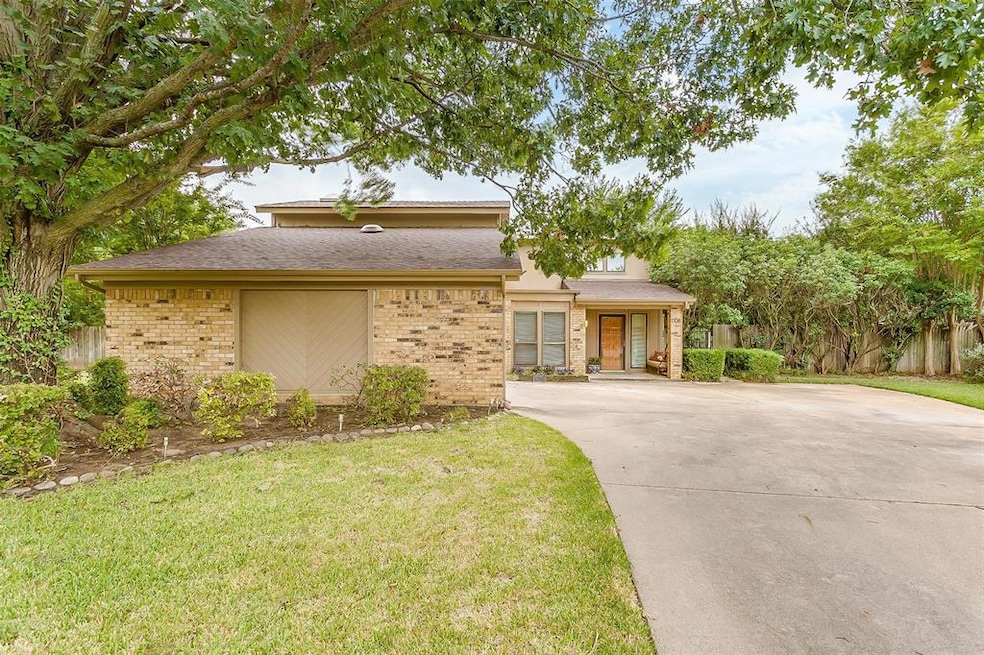 1708 Cunningham Ct, Bedford, TX 76021 - photo 1