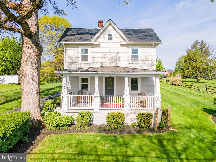 511 S 11th St, Purcellville, VA 20132 - photo 1