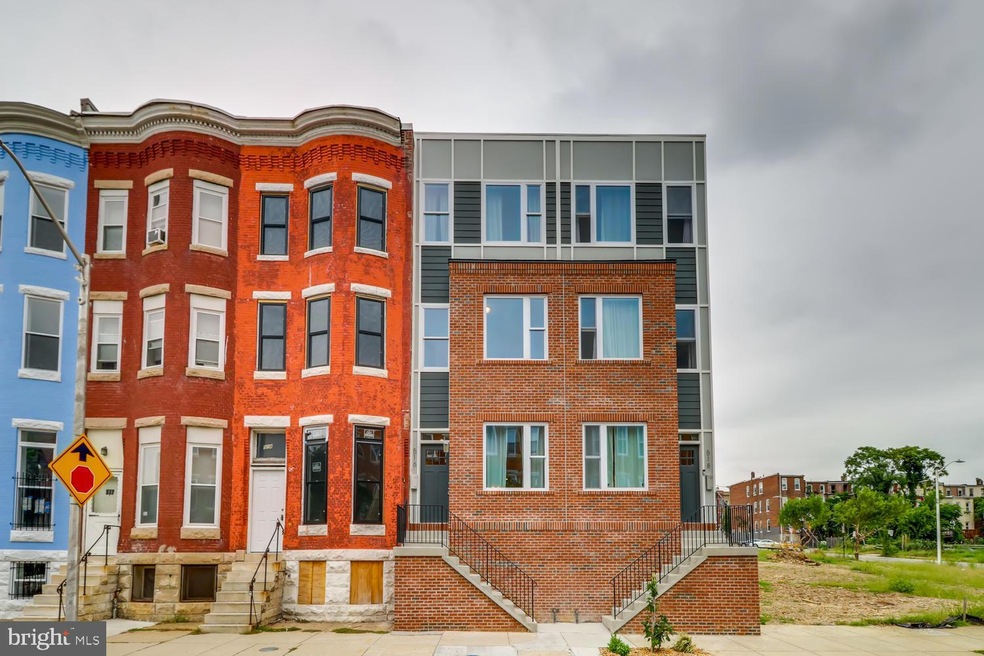 520 E 21st St, Baltimore, MD 21218 - photo 1