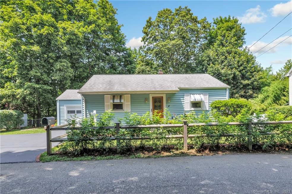 38 Manners Ave, Seymour, CT 06483 - photo 1