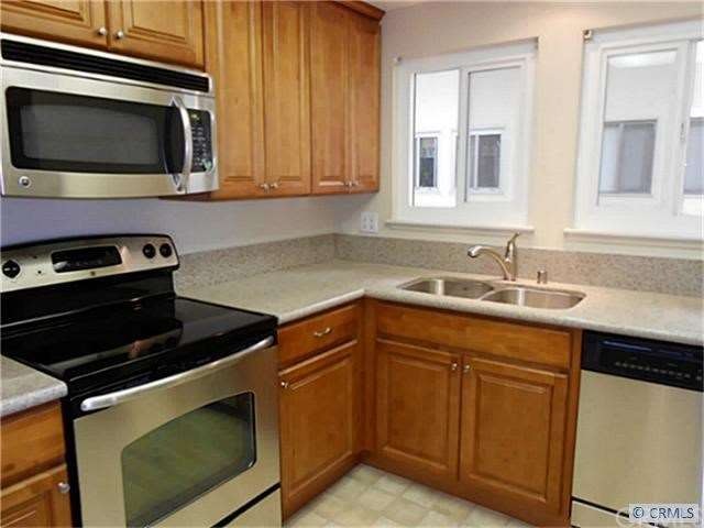 Granite counter tops and Stainless Steel appliance