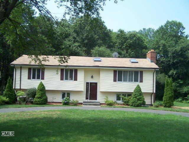 19 Lisa Dr, Shelton, CT 06484 - photo 1