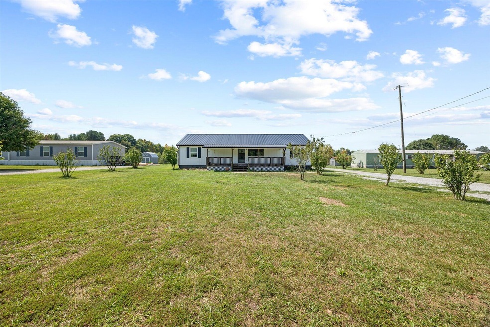 168 Pomona Ct, Crossville, TN 38571 - photo 1