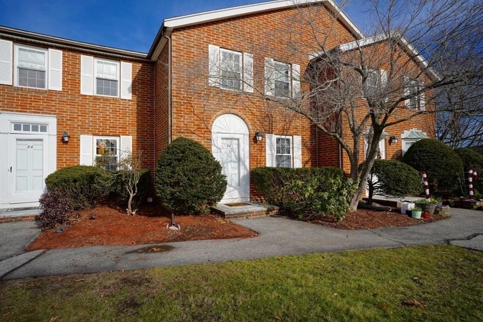 86 E Water St, North Andover, MA 01845 - photo 1