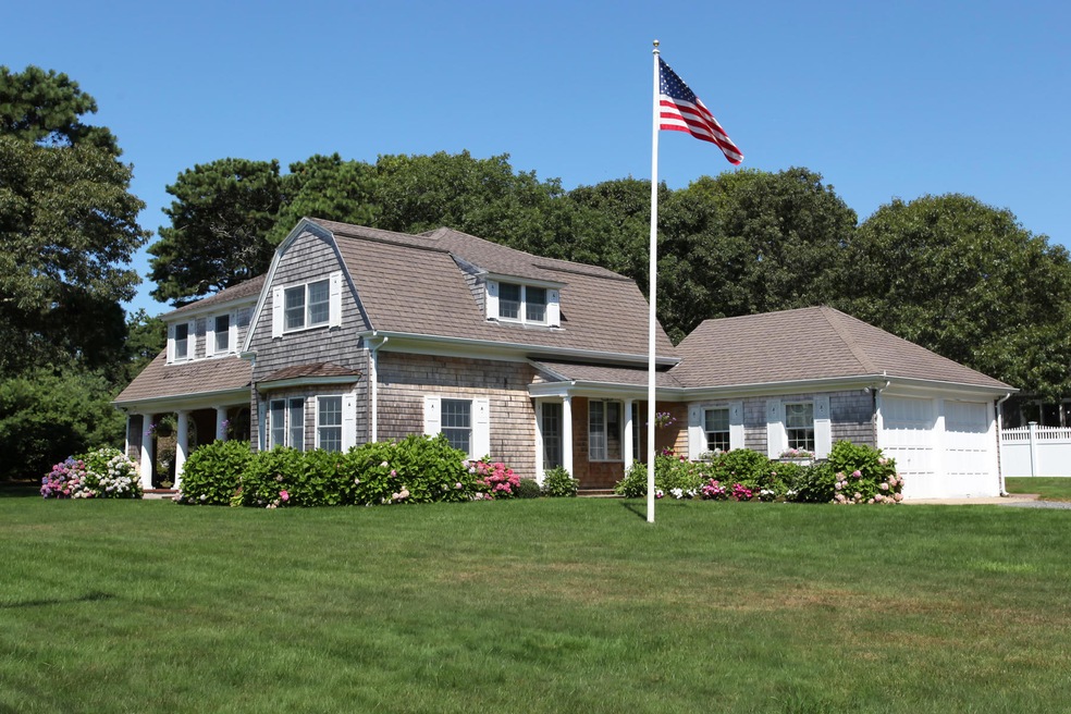 15 Bayberry Rd, East Falmouth, MA 02536 - photo 1