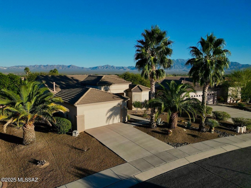 56 N Cape Royal Dr, Green Valley, AZ 85614 - photo 1