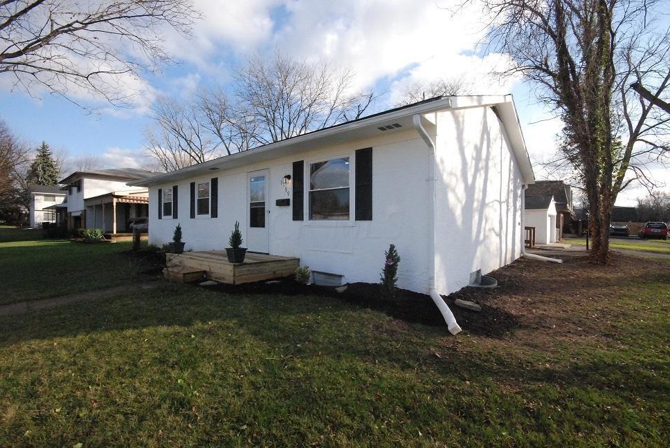 1159 Ironwood Dr, Columbus, OH 43229 - photo 1