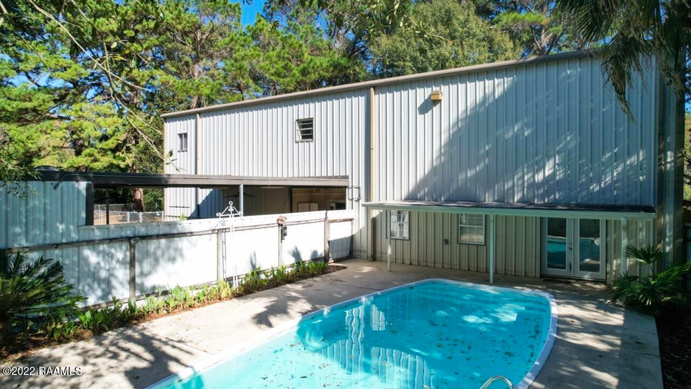 Building/pool