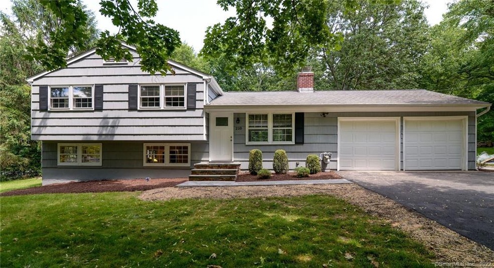 210 Wheeler Rd, Monroe, CT 06468 - photo 1