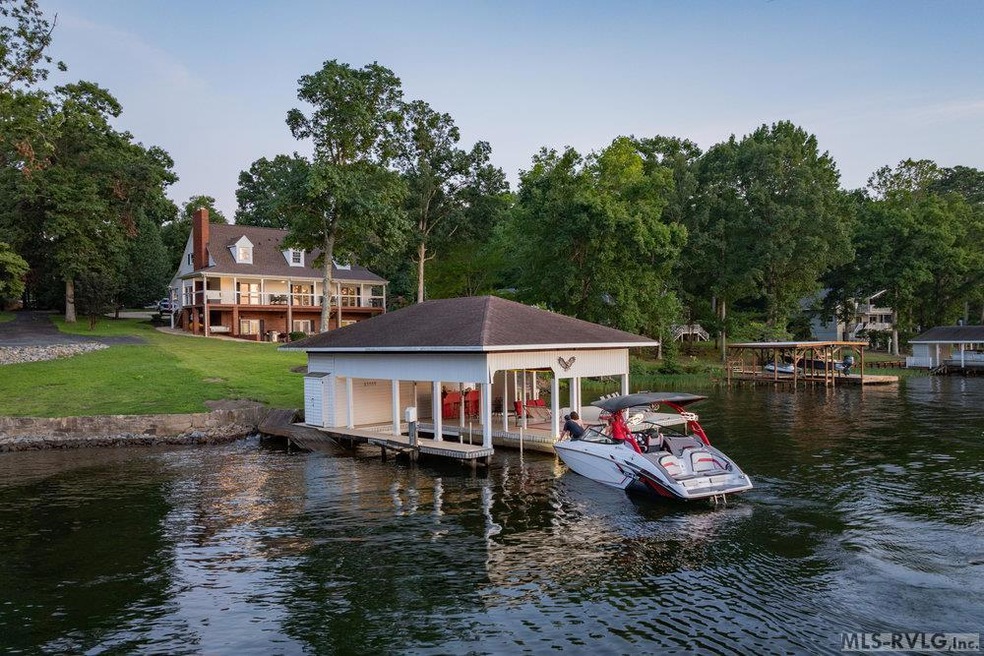 Pending $1,463,000