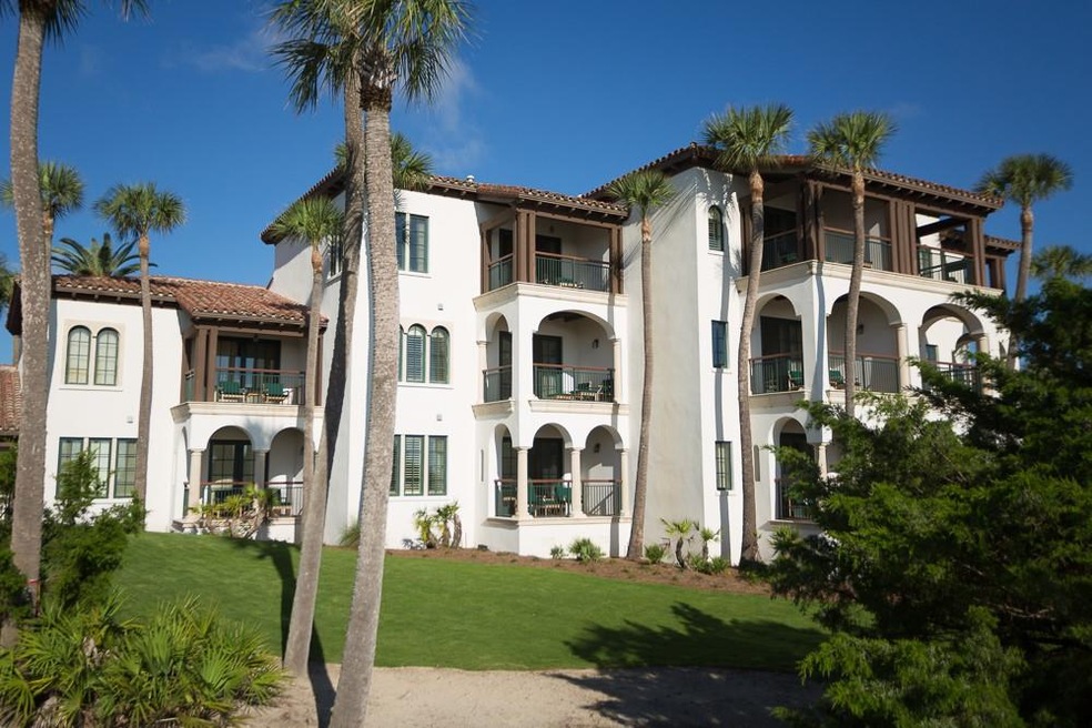 Welcome to the Cloister Ocean Residences Abbott Bu