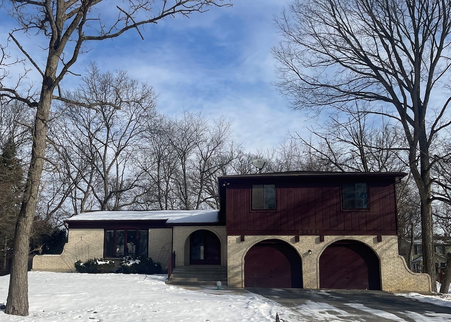 Sold $320,000 • Co-Listing Agent