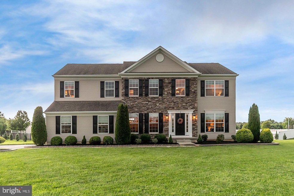 9 Curtmantle Rd, Mickleton, NJ 08056 - photo 1