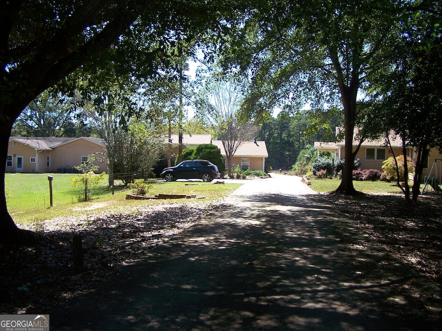 VIEW TO HOMES AND SHOP