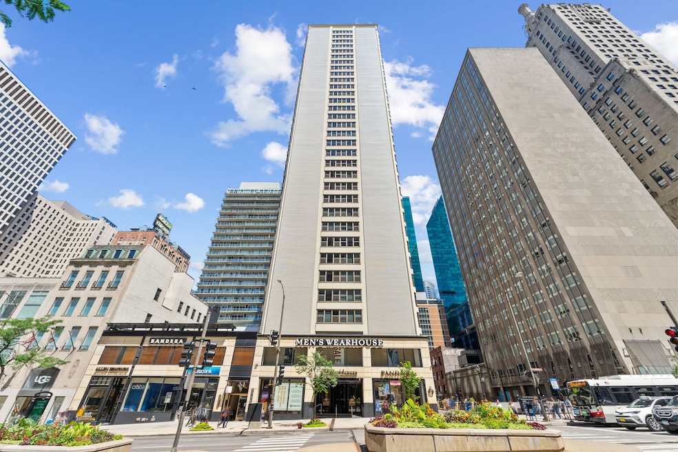 535 N Michigan Ave unit 1710, Chicago, IL 60611 - photo 1