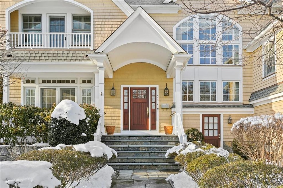 Sold $1,995,000 • Co-Listing Agent