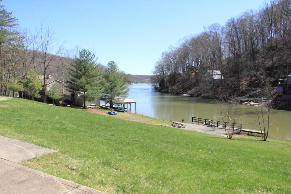 1211 Taos Ln, Sugar Grove, OH 43155 - photo 1