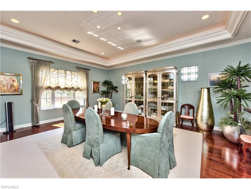 Gorgeous Formal Dining