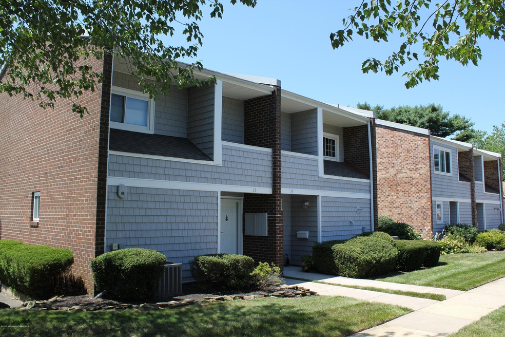 17 Locust Way, Spring Lake, NJ 07762 - photo 1