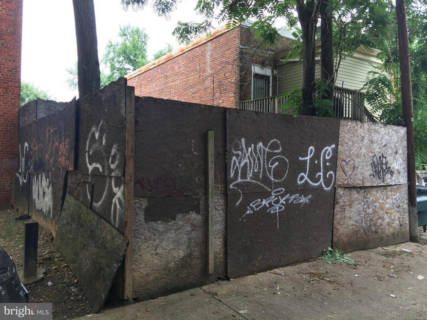 831 Rock Creek Church Rd NW, Washington, DC 20010 - photo 1