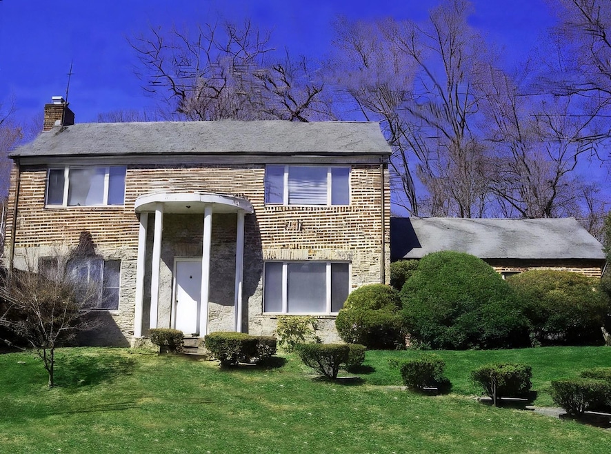 1 the Beachway, Manhasset, NY 11030 - photo 1