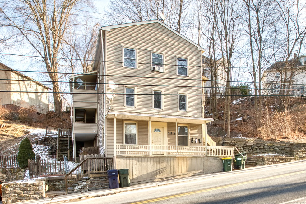 3-7 Maple St unit 5, Seymour, CT 06483 - photo 1