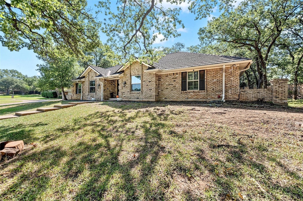 2508 Hurstview Dr, Hurst, TX 76054 - photo 1
