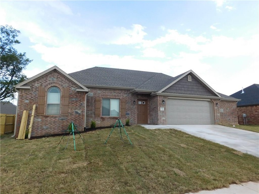 710 Captain Marshal St, Prairie Grove, AR 72753 - photo 1