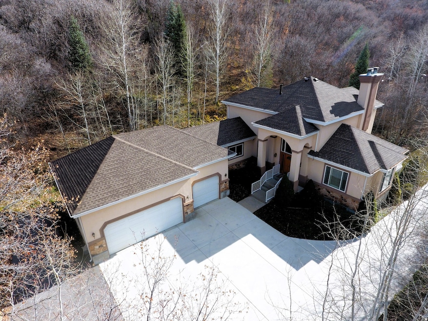 For Sale $999,900 • Co-Listing Agent