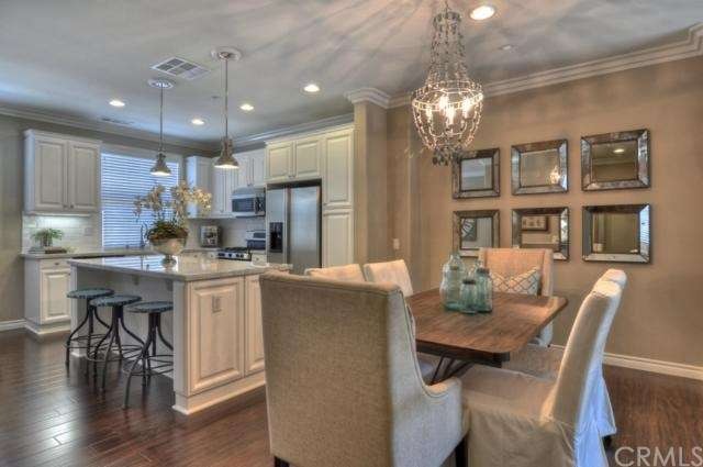 Completely remodeled kitchen and dining room compl