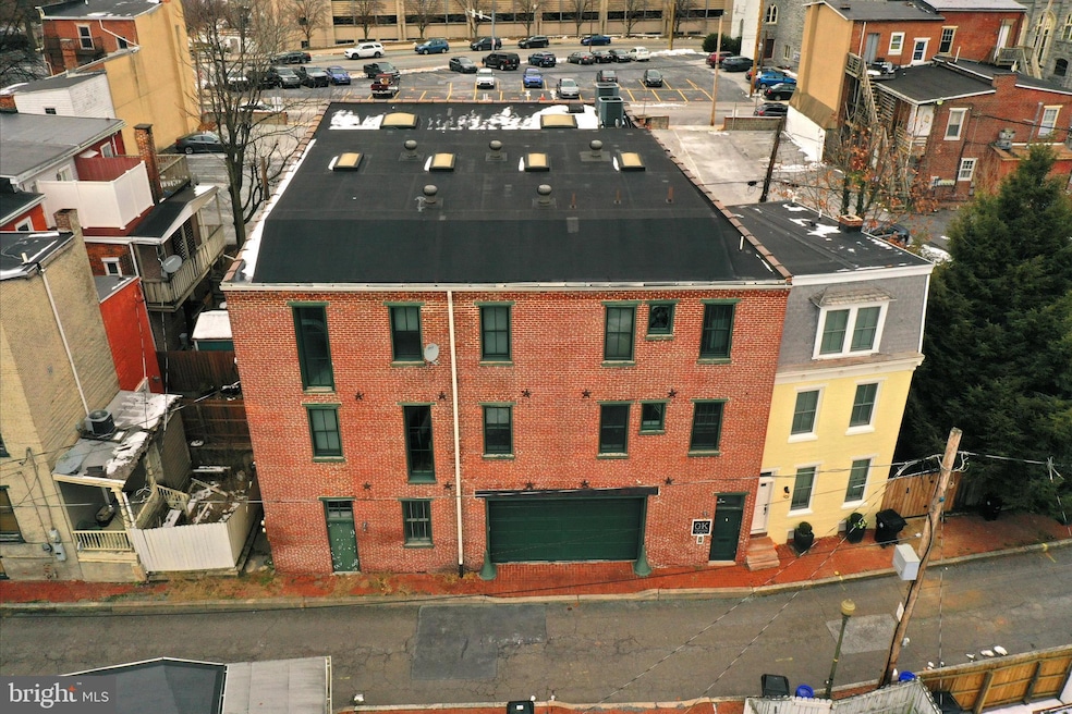 933 Rose St, Harrisburg, PA 17102 - photo 1