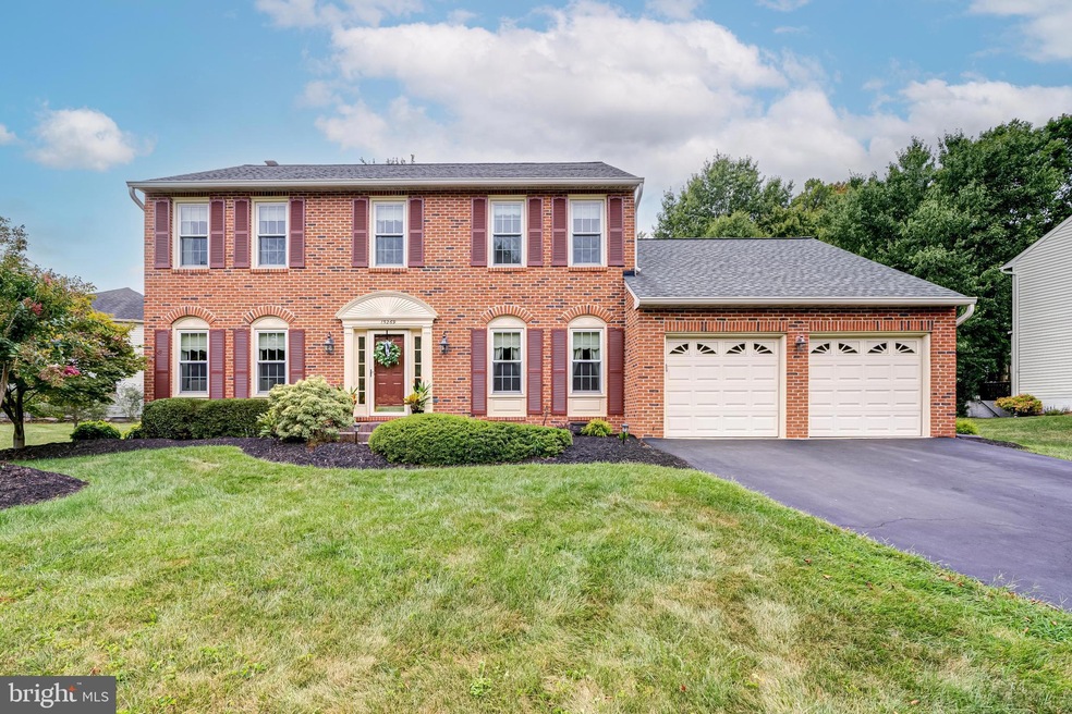 15269 Surrey House Way, Centreville, VA 20120 - photo 1