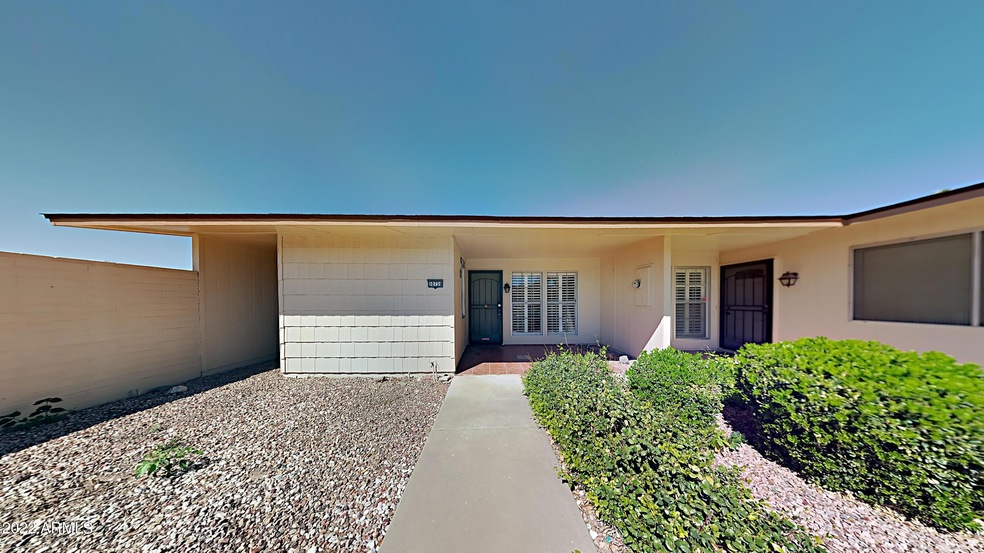 10739 W Santa fe Dr, Sun City, AZ 85351 - photo 1