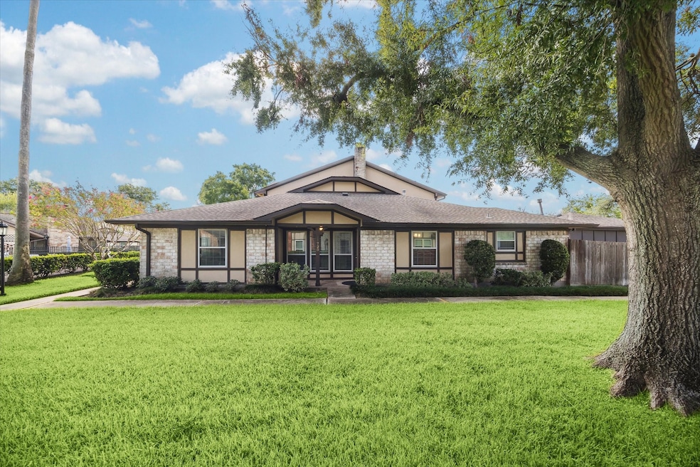 Under Contract $200,000