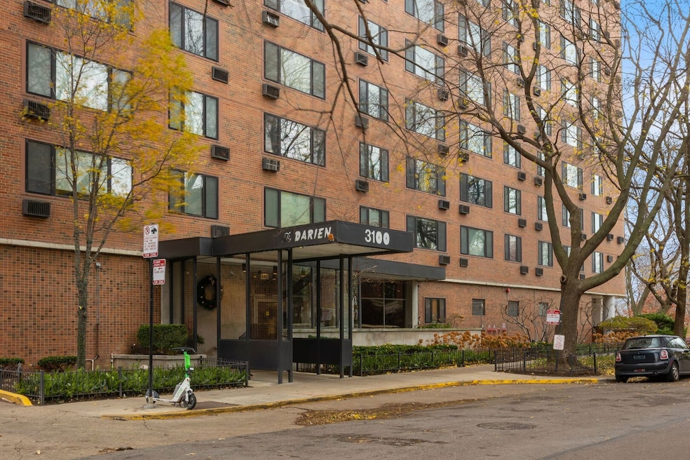 The Darien unit 711, Chicago, IL 60657 - photo 1