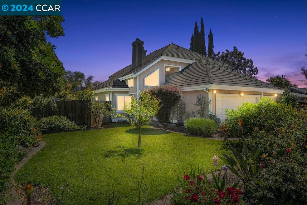 1370 Babel Ln, Concord, CA 94518 - photo 1