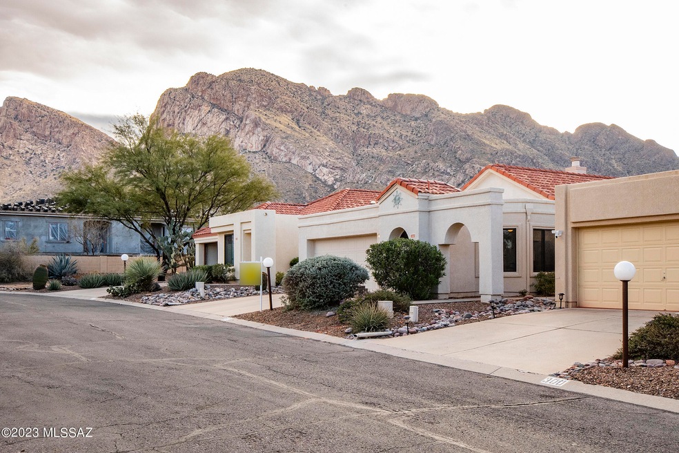310 E Suntree St, Tucson, AZ 85737 - photo 1