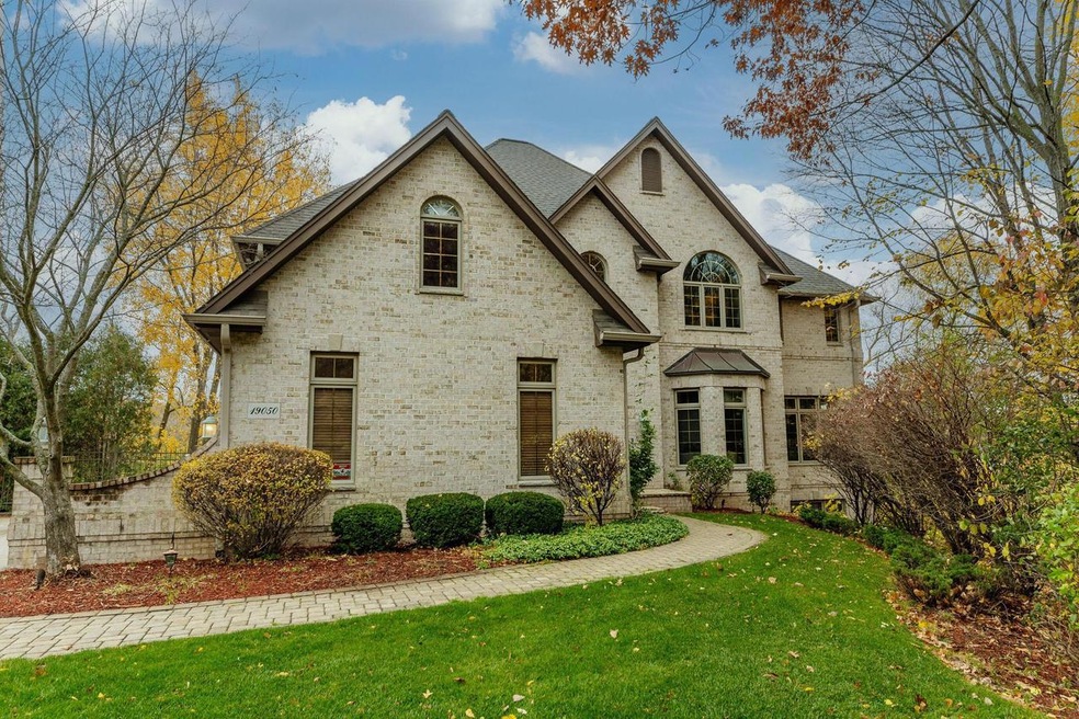19050 Baythorn Way Brookfield