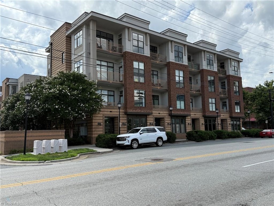 For Rent $1,595/month