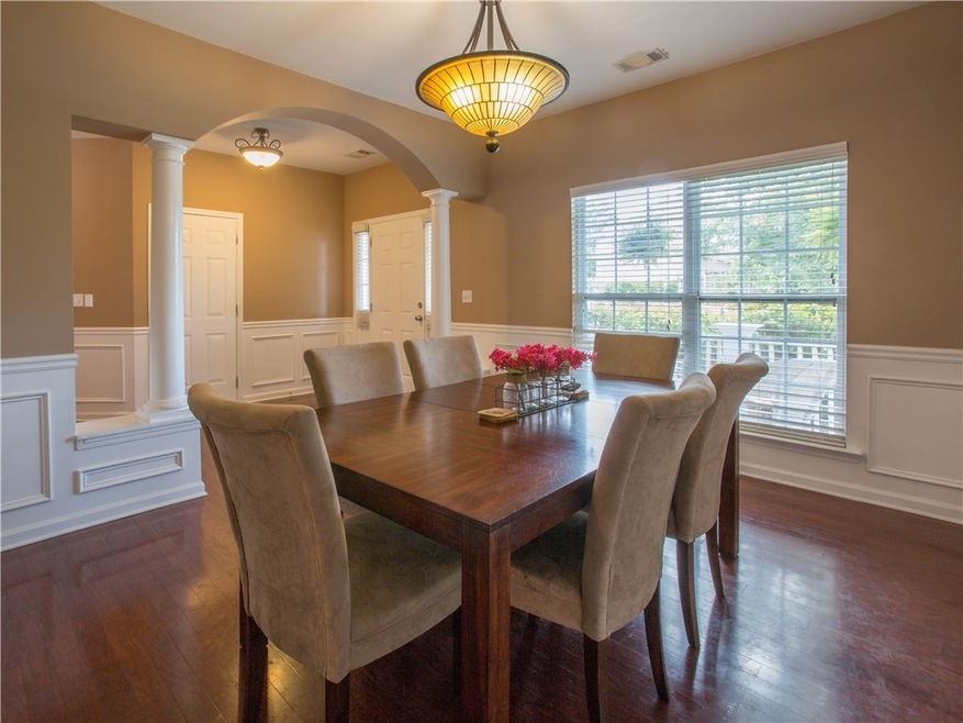 182 Hidden Lake Cir, Canton, GA 30114 - photo 1