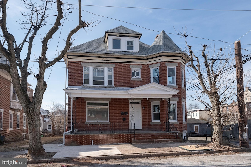 For Rent $1,800/month