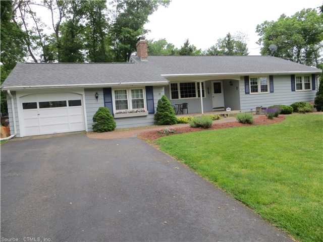 81 Wilshire Rd, Vernon Rockville, CT 06066 - photo 1