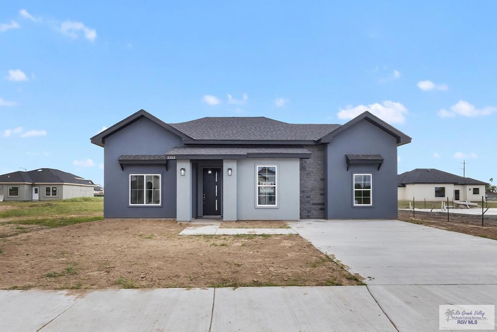 2353 W Dorcas Cir, Brownsville, TX 78521 - photo 1