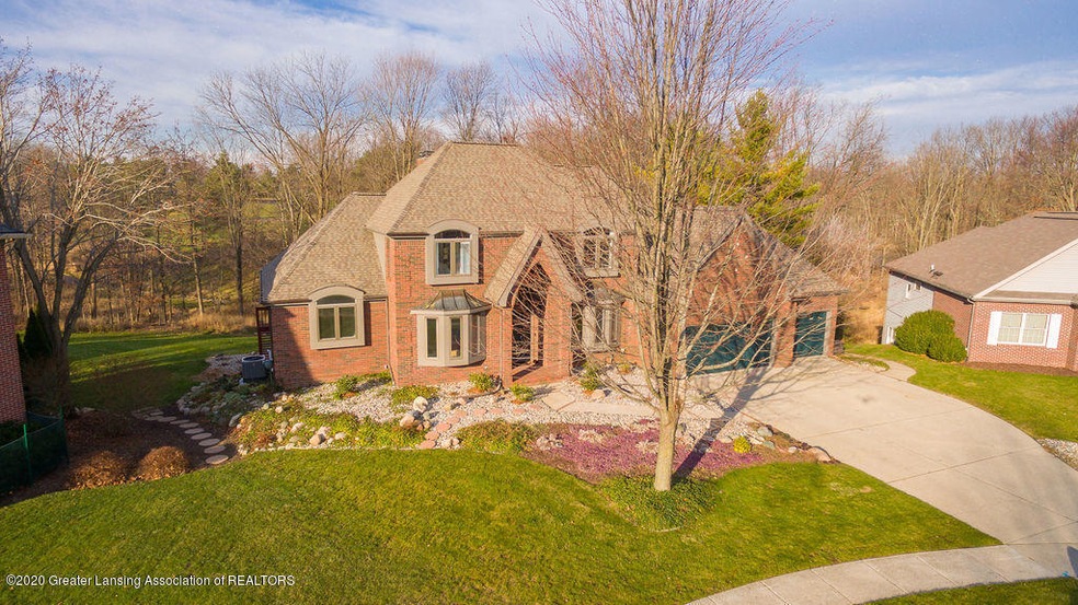 6020 Claremont Ct, Lansing, MI 48917 - photo 1