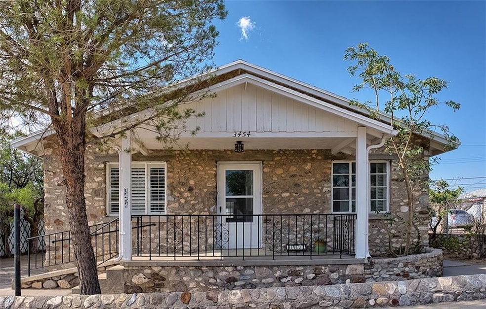 3454 Pierce Ave, El Paso, TX 79930 - photo 1