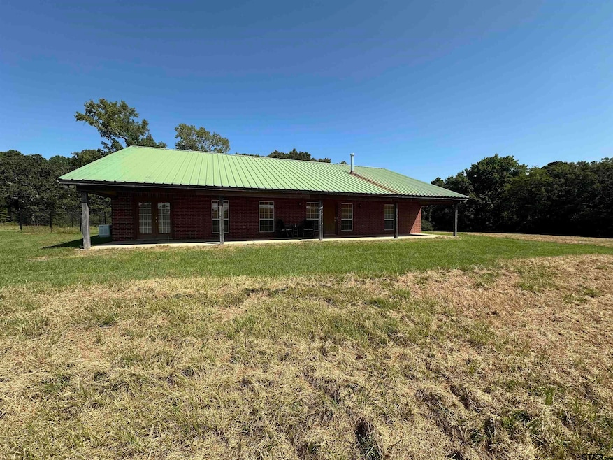 2775 Fm 235 E, Jacksonville, TX 75766 - photo 1